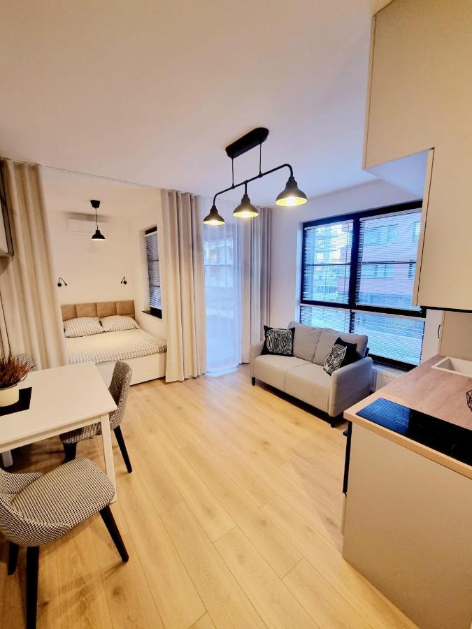 Doki Living Apartament 55 กดัญสก์ ภายนอก รูปภาพ