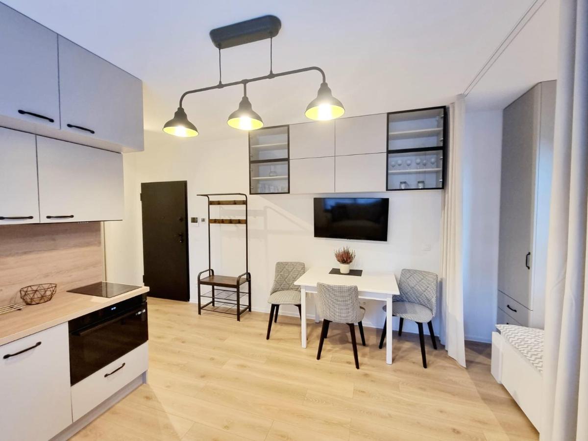 Doki Living Apartament 55 กดัญสก์ ภายนอก รูปภาพ