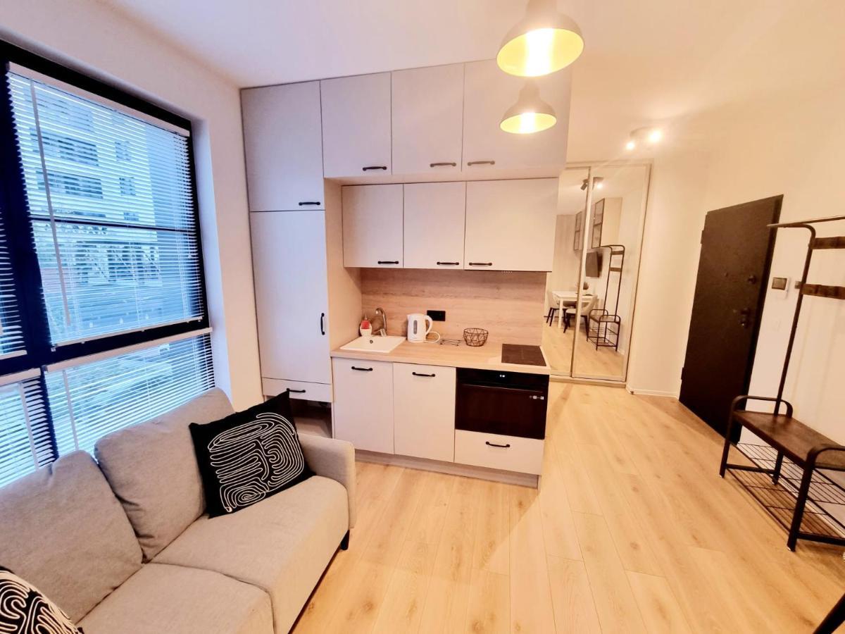 Doki Living Apartament 55 กดัญสก์ ภายนอก รูปภาพ