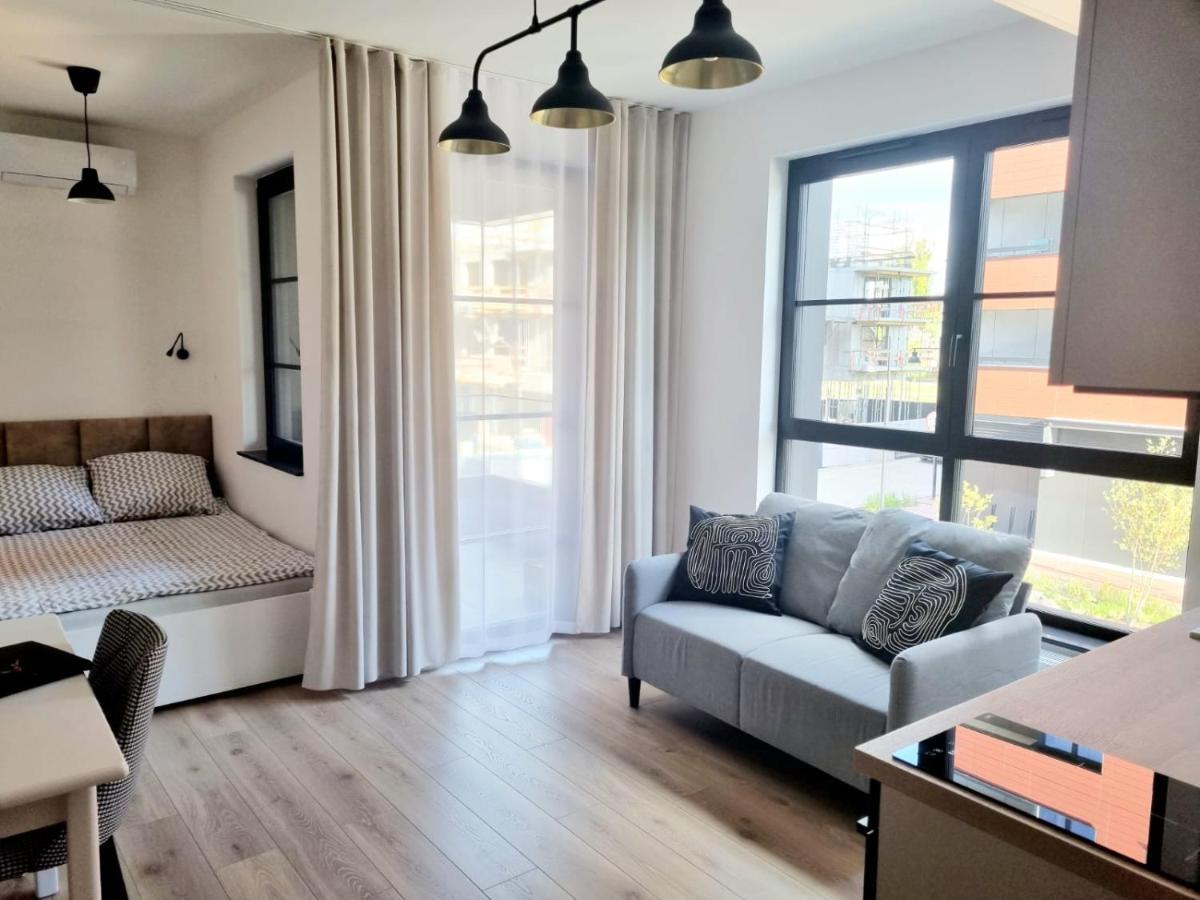Doki Living Apartament 55 กดัญสก์ ภายนอก รูปภาพ