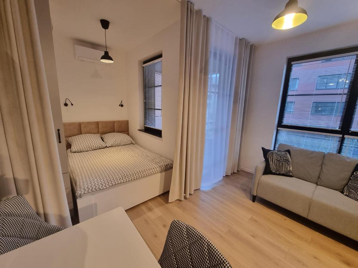 Doki Living Apartament 55 กดัญสก์ ภายนอก รูปภาพ